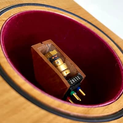 Benz Micro Ruby 3 Low Output MC Cartridge, Bruyére wood. Body, Line-contact Diamond on Boron image 6