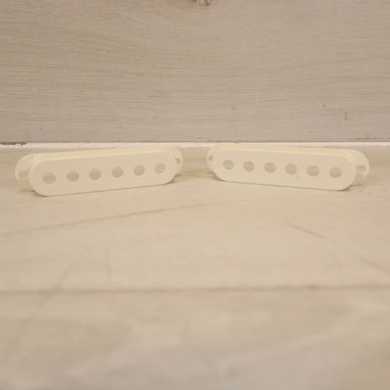 Unknown Single Coil Pickup Covers 2 - White image 1