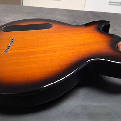 Jackson JJ2 Scott Ian Signature 2001 Custom Shop Made In USA Tobacco Burst Sunburst American Pre-Fender Les Paul Jr Junior DC Body image 18