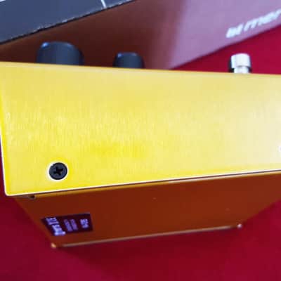 Meris Enzo Synthesizer Guitar Effects Pedal - Gold image 9