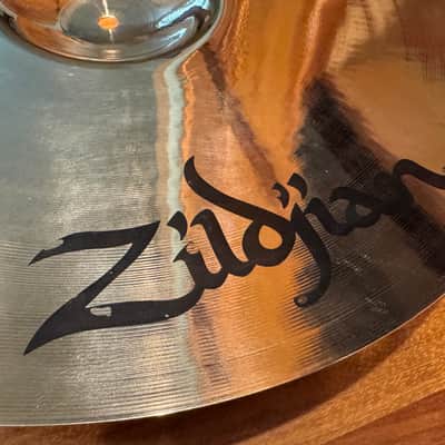 Zildjian 19" A Custom Crash Cymbal 1991 - Present - Brilliant image 8