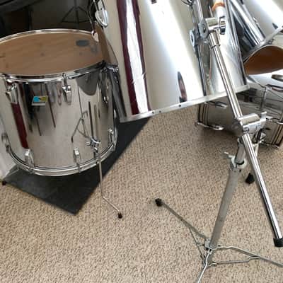 Ludwig 6 Piece Drum Set Chrome over Maple Shells Vintage Chrome O Wood late 70's Power Toms image 3