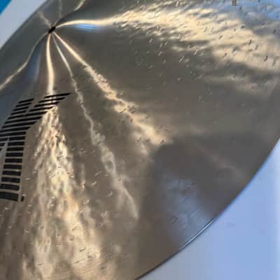 Zildjian K Custom 22" Dark Ride Cymbal Video 2663g image 6