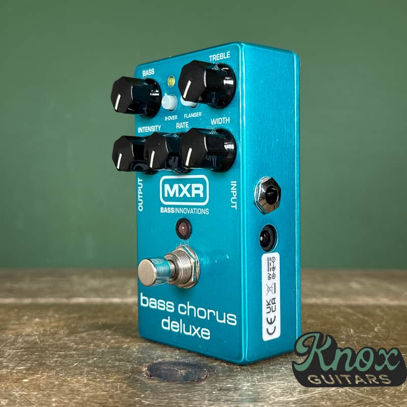 MXR M83 Bass Chorus Deluxe