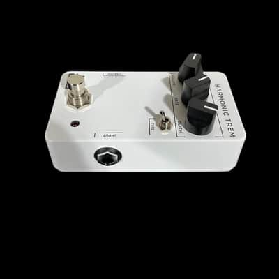 JHS 3 Series Harmonic Trem -x9885 image 4
