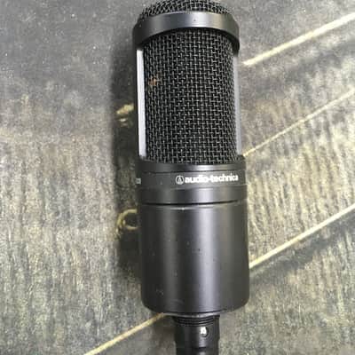 Audio-Technica AT2020 Large Diaphragm Cardioid Condenser Microphone 2010s - Black image 2