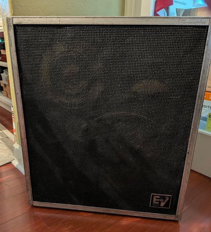 Electro-Voice S15-3 3 Way Stage System image 1