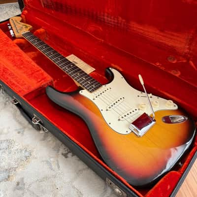 1973 Fender Stratocaster 3-Tone Sunburst Rosewood Neck w/OSHC - 7.2 Lbs! image 2
