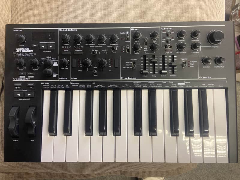 Novation AFX Station 25-Key Monophonic Synthesizer 2020 - Present - Black image 1