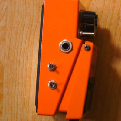 Boss DS-1 Distortion (Silver Label) Mod image 2