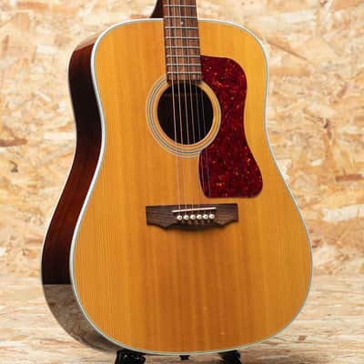 GUILD D-40 2000's image 1