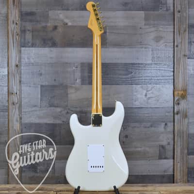 Mint Fender Limited Edition Vintera III Late 50s Stratocaster - Maple Fingerboard- White Blonde with Bag image 6