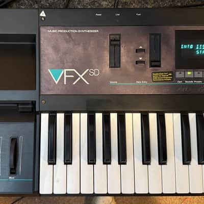 Ensoniq VFX SD Music Production Synthesizer 1989 - Black