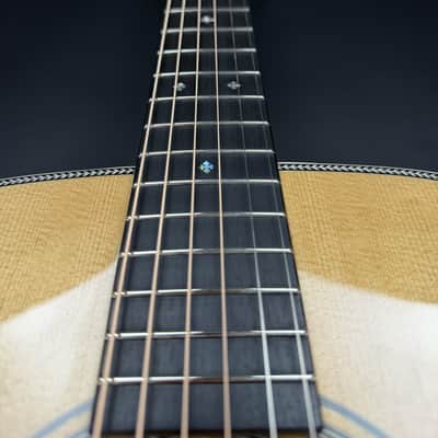 Eastman E8OM-TC Acoustic Guitar image 4