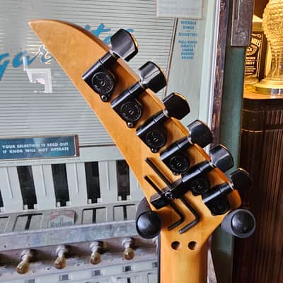 1986 Kramer Baretta Pearl White image 12
