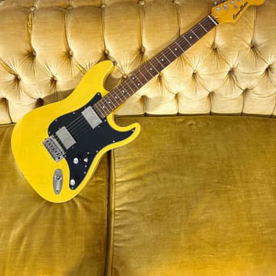 Custom Build Strat-Style w/bag - Yellow Transparent image 2