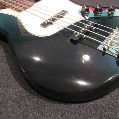 2004 MIM Fender Standard Fretless Jazz Bass Black image 3