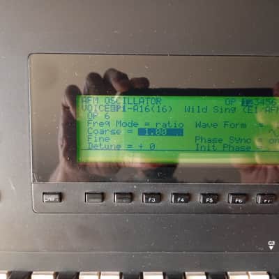 Yamaha SY77 Synthesizer 1989 - Black image 4