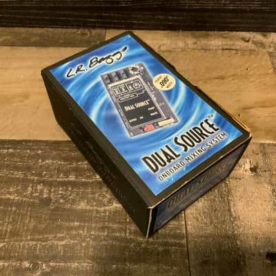 L.R. Baggs Dual Source Onboard Microphone/Pickup Preamp Mixing System .090” image 1