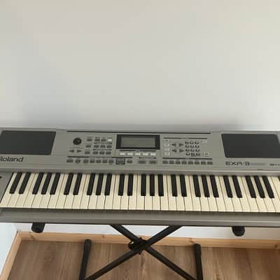 Roland EXR-3 61-Key Interactive Arranger 2003 - 2005 - Black image 9