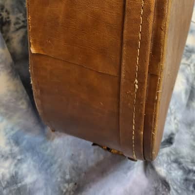 Vintage 1972 Gibson J45 J50 16 inch Brown Red Interior Hard Shell Guitar Case image 3