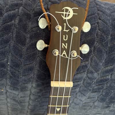 Luna TC-MAH Tattoo Mahogany Concert Ukulele 2010s - Natural image 3