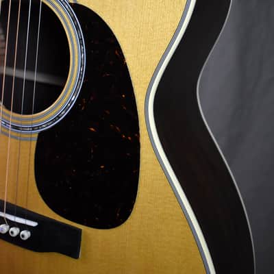 Martin J-40 image 2