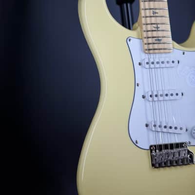 PRS SE Silver Sky - Moon White image 6