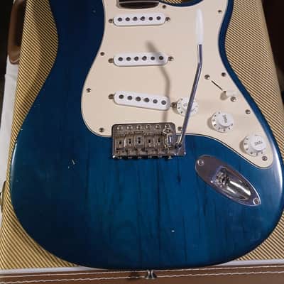 Fender Highway One Stratocaster with Rosewood Fretboard 2002 - 2003 - Teal Green Transparent image 5