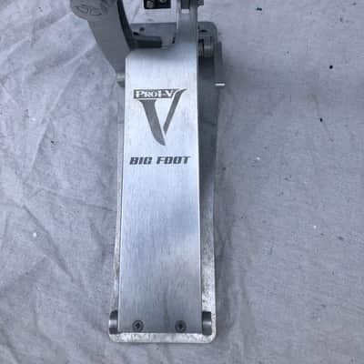 Trick Pro 1 V Bigfoot chain drive double pedal image 4