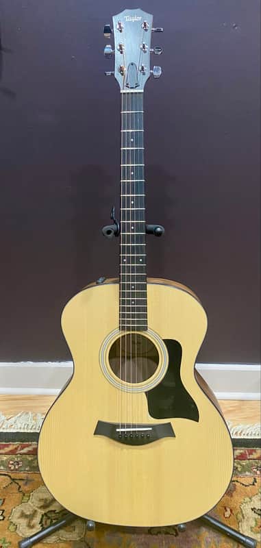 Taylor 114e Walnut with Maple Neck 2019 - Natural image 1