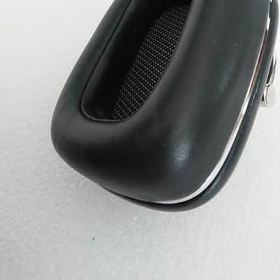 Bowers & Wilkins P7 - Black / Stainless Steel image 5