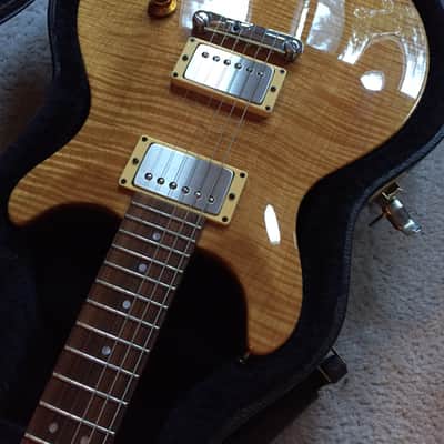 Hamer(USA) Archtop Studio 1994 Natural Blonde Flame (free shipping @ BIN price) image 1