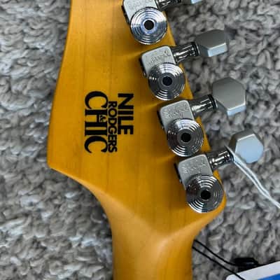 Mint Fender Nile Rodgers Hitmaker Stratocaster, Maple Fingerboard, Olympic White image 2