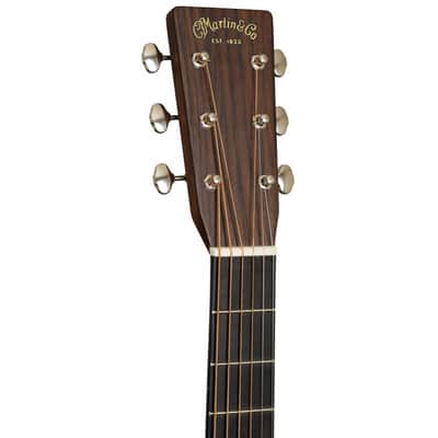 Martin Standard Series D-28 Natural with Hard Shell Case image 2