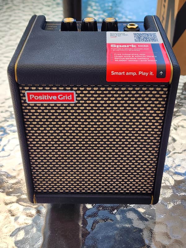 Positive Grid Spark MINI Portable Digital Modeling Guitar Practice Amp image 1