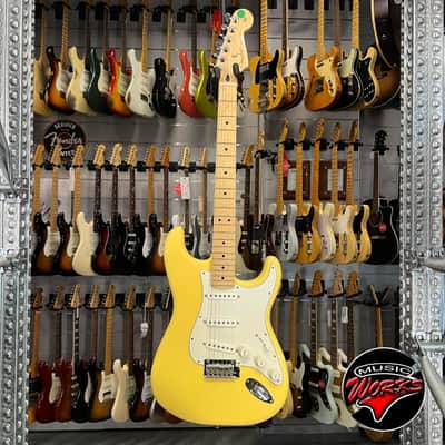 Fender   Player Stratocaster Buttercream Mn image 2