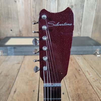 Silvertone Model 1457 With Tremolo Model Amp In Case - 1964 image 6