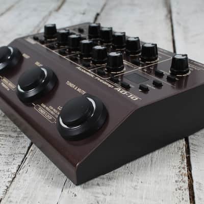 Boss AD-10 2 Acoustic Preamp 2 Channel Acoustic Guitar Preamp / DI Effects Pedal image 8