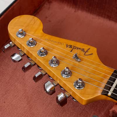 Fender Custom Shop American Custom Stratocaster Electric Guitar, Rosewood Fingerboard, Crimson Transparent image 4