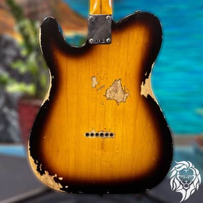 Fender Custom Shop 1952 Telecaster Heavy Relic Big U 2-Tone Sunburst R128105 image 2