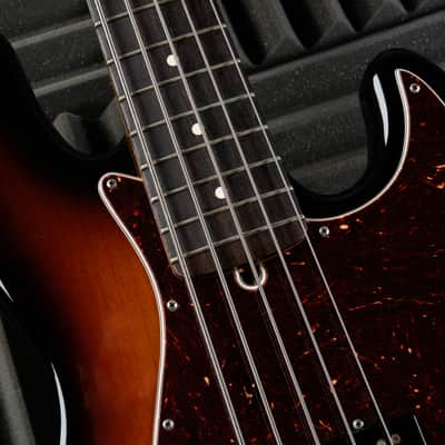 Fender American Professional II Jazz Bass V with Rosewood Fretboard 2021 - 3-Color Sunburst image 5