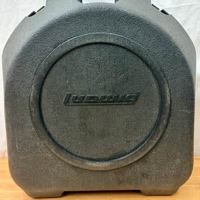 Ludwig UFO Clamshell Hard Plastic Snare Drum Case 1970s-1980s - Textured image 2