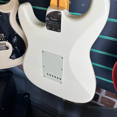 Fender American Professional II Stratocaster Olympic White 2021 Modified Electric image 12