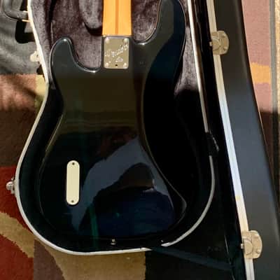 Fender Elite Precision Bass I with maple Fretboard 1983 - 1984 Black image 4