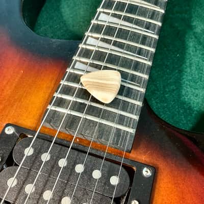 Seashell guitar pick-2.3mm, Triangle profile… by BeachSidePicks image 7