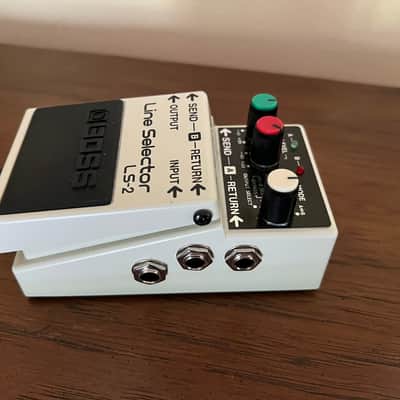 Boss LS-2 Line Selector (Silver Label) 1991 - Present - White image 2