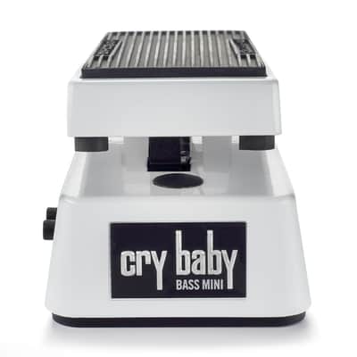 Mint Dunlop CBM105Q Cry Baby Mini Bass Guitar Wah Effects Pedal Volume Q Control image 4
