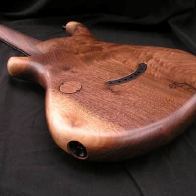William Jeffrey Jones “The Dragonwing” – 2010 – Sculptured Walnut – One-of-a-Kind Hand Carved Art Guitar image 10