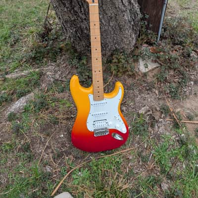 Fender Stratocaster Player plus - Tequila Sunrise image 5